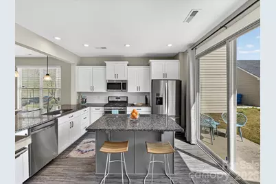 2718 Tranquil Oak Place, Charlotte, NC 28206 - Photo 12