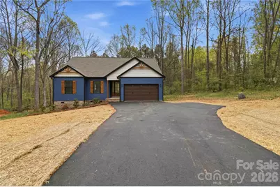 602 Stateline Road, Clover, SC 29710 - Photo 2