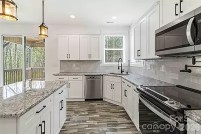 602 Stateline Road, Clover, SC 29710 - Photo 14