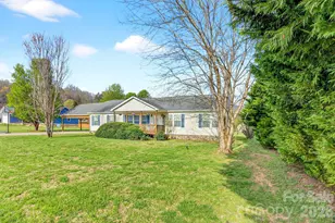 22 Brookfield Ln, Old Fort, NC 28762 - Photo 2