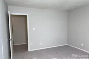 4657 Old Lantern Way, Charlotte, NC 28212 - Photo 8