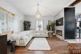 507 Oak St SW, Lenoir, NC 28645 - Photo 4