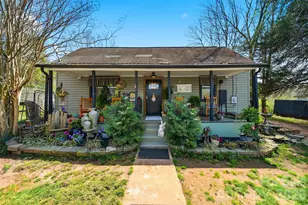 507 Oak St SW, Lenoir, NC 28645 - Photo 1