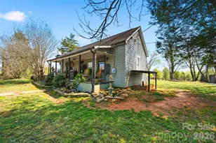 507 Oak St SW, Lenoir, NC 28645 - Photo 1