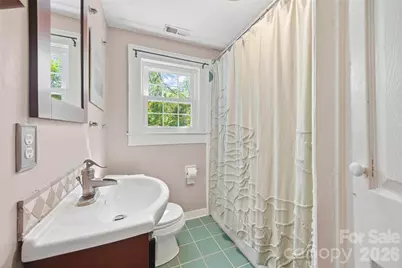 205 S Thompson Street, Shelby, NC 28150 - Photo 30