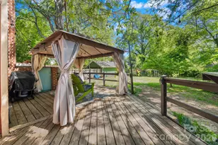 205 S Thompson St, Shelby, NC 28150 - Photo 34
