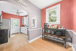 205 S Thompson St, Shelby, NC 28150 - Photo 14