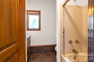3104 Cove Loop Rd, Hendersonville, NC 28739 - Photo 34