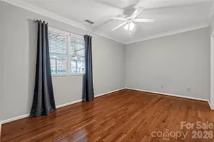 19830 Oak Leaf Cir, Cornelius, NC 28031 - Photo 18