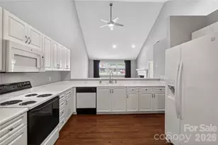 19830 Oak Leaf Cir, Cornelius, NC 28031 - Photo 14