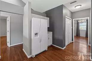 19830 Oak Leaf Cir, Cornelius, NC 28031 - Photo 14