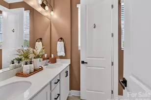 2744 Ensemble Ct, Charlotte, NC 28262 - Photo 28