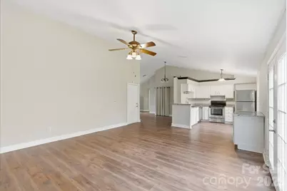 11407 Antebellum Drive, Charlotte, NC 28273 - Photo 8