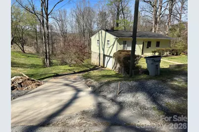 624 Broadway Street NW, Lenoir, NC 28645 - Photo 26