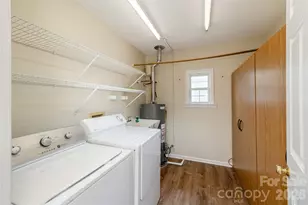 176 Derbyshire Dr, Hendersonville, NC 28792 - Photo 22