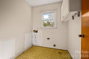 215 Windover Dr, Forest City, NC 28043 - Photo 10