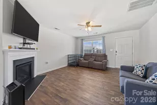 630 Shellbark Dr, Concord, NC 28025 - Photo 4