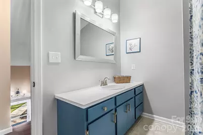 1548 Castell Lane, Hickory, NC 28601 - Photo 22