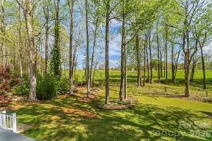 1548 Castell Ln, Hickory, NC 28601 - Photo 28