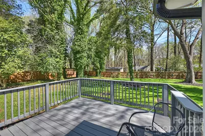 3724 Cobbleridge Drive, Charlotte, NC 28215 - Photo 36