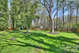 3724 Cobbleridge Dr, Charlotte, NC 28215 - Photo 42