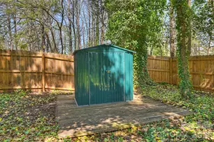 3724 Cobbleridge Dr, Charlotte, NC 28215 - Photo 44