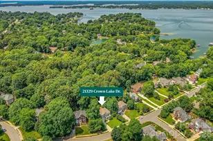 21329 Crown Lake Dr, Cornelius, NC 28031 - Photo 4