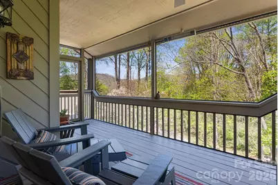 1002 Timber Lane, Asheville, NC 28804 - Photo 18