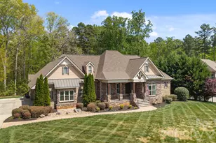 13249 Belle Grove Manor Ln, Matthews, NC 28105 - Photo 2