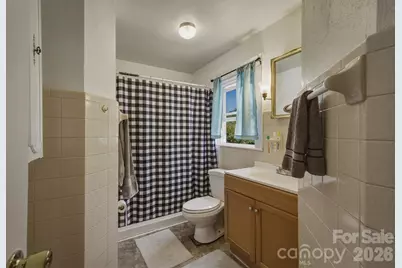 117 3rd Avenue SW, Hickory, NC 28602 - Photo 18