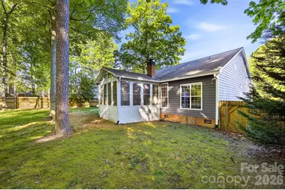 10008 Prosperity Point Lane, Charlotte, NC 28269 - Photo 10