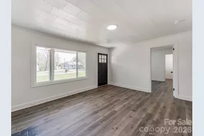 1717 W Davidson Avenue, Gastonia, NC 28052 - Photo 6
