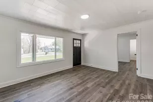 1717 W Davidson Ave, Gastonia, NC 28052 - Photo 6