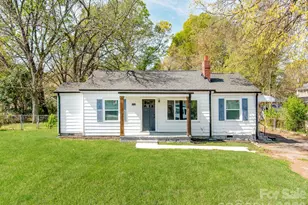 1717 W Davidson Ave, Gastonia, NC 28052 - Photo 1