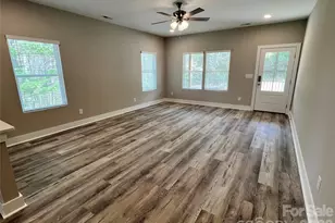 42629 Greenview Dr, Albemarle, NC 28001 - Photo 10