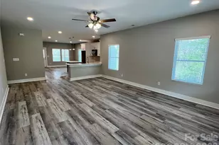 42629 Greenview Dr, Albemarle, NC 28001 - Photo 8