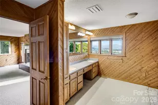 1087 Brigadoon Dr, Clyde, NC 28721 - Photo 22