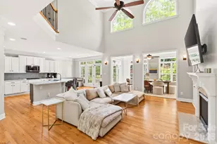 13633 Glen Abbey Dr, Charlotte, NC 28278 - Photo 16