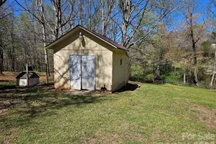 3586 Bridle Path Dr, Vale, NC 28168 - Photo 16