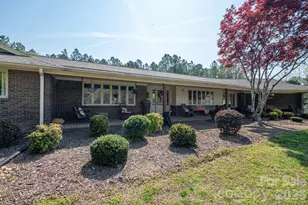 107 Lakeside Dr, Grover, NC 28073 - Photo 8