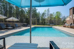 107 Lakeside Dr, Grover, NC 28073 - Photo 14