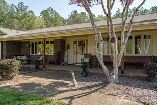 107 Lakeside Dr, Grover, NC 28073 - Photo 4