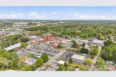 744 Hartness Road, Statesville, NC 28677 - Photo 4