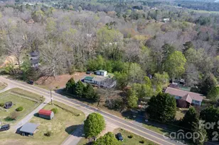 7911 Bailey Rd, Connelly Springs, NC 26812 - Photo 32