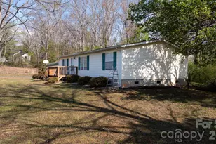 7911 Bailey Rd, Connelly Springs, NC 26812 - Photo 2