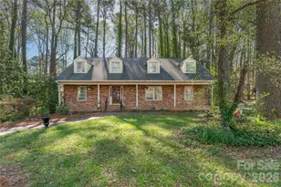 604 Whittington Pl, Statesville, NC 28677 - Photo 1