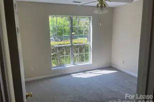 3415 Arboretum View View, Charlotte, NC 28226 - Photo 10