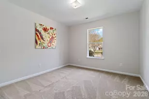 12100 Landing Green Dr, Charlotte, NC 28277 - Photo 16