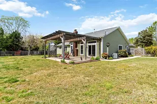 12100 Landing Green Dr, Charlotte, NC 28277 - Photo 26