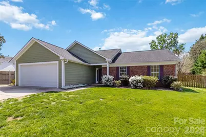 12100 Landing Green Drive, Charlotte, NC 28277 - Photo 2